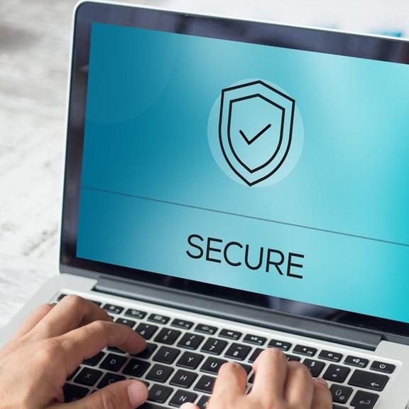 Essential Cybersecurity Tips for Everyday Internet Users Protecting personal data and privacy online